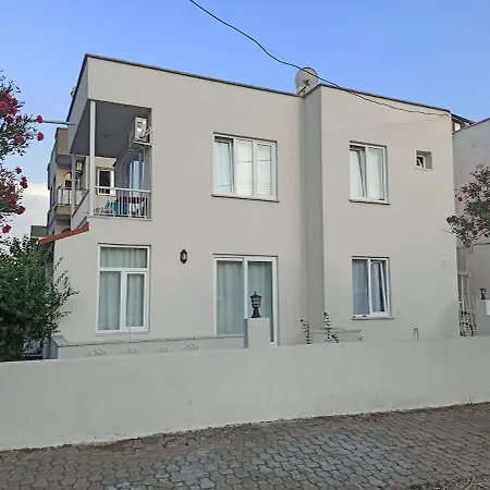 Hébergement de vacances Great Location, Private Garden 2 Min Walk To