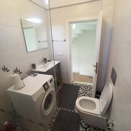 Great Location, Private Garden 2 Min Walk To Hébergement de vacances Marmaris